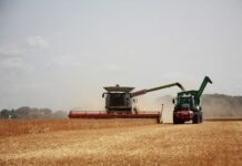 Ile kosztuje nowy Kombajn Fendt?